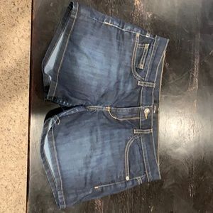 Joe’s jeans stretch denim shorts